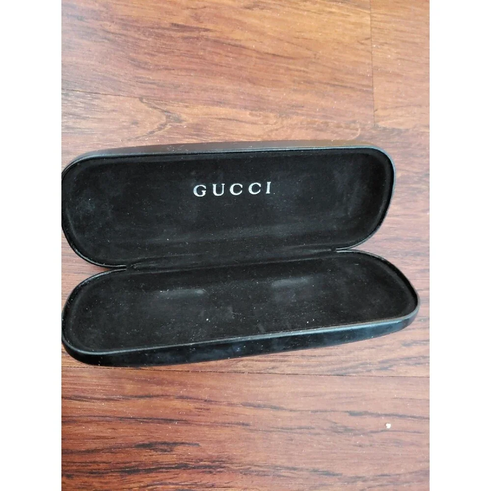 FLAWED Gucci Retro Chic Edgy Feminine Gold Rimless Summer Y2K Sunglasses & Case